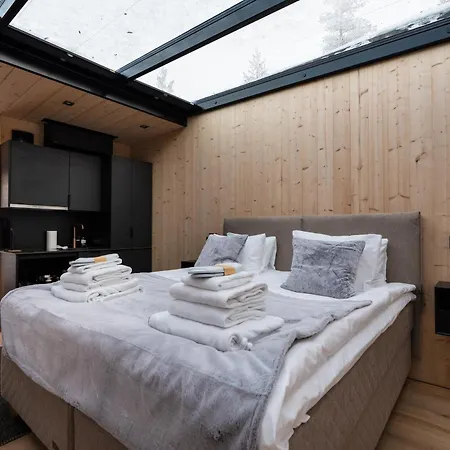 Aurora Igloo Village Yllaes Luna - Hot Tub 公寓 Ylläsjärvi