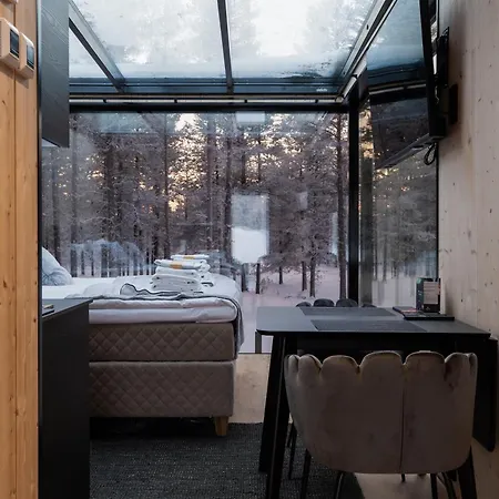 Aurora Igloo Village Yllaes Luna - Hot Tub Ylläsjärvi